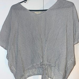 cute light weight, black and white top from zara